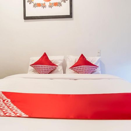 Hotel O Metropolitan Homestay Near Komplek Asia Megamas Medan Eksteriør bilde