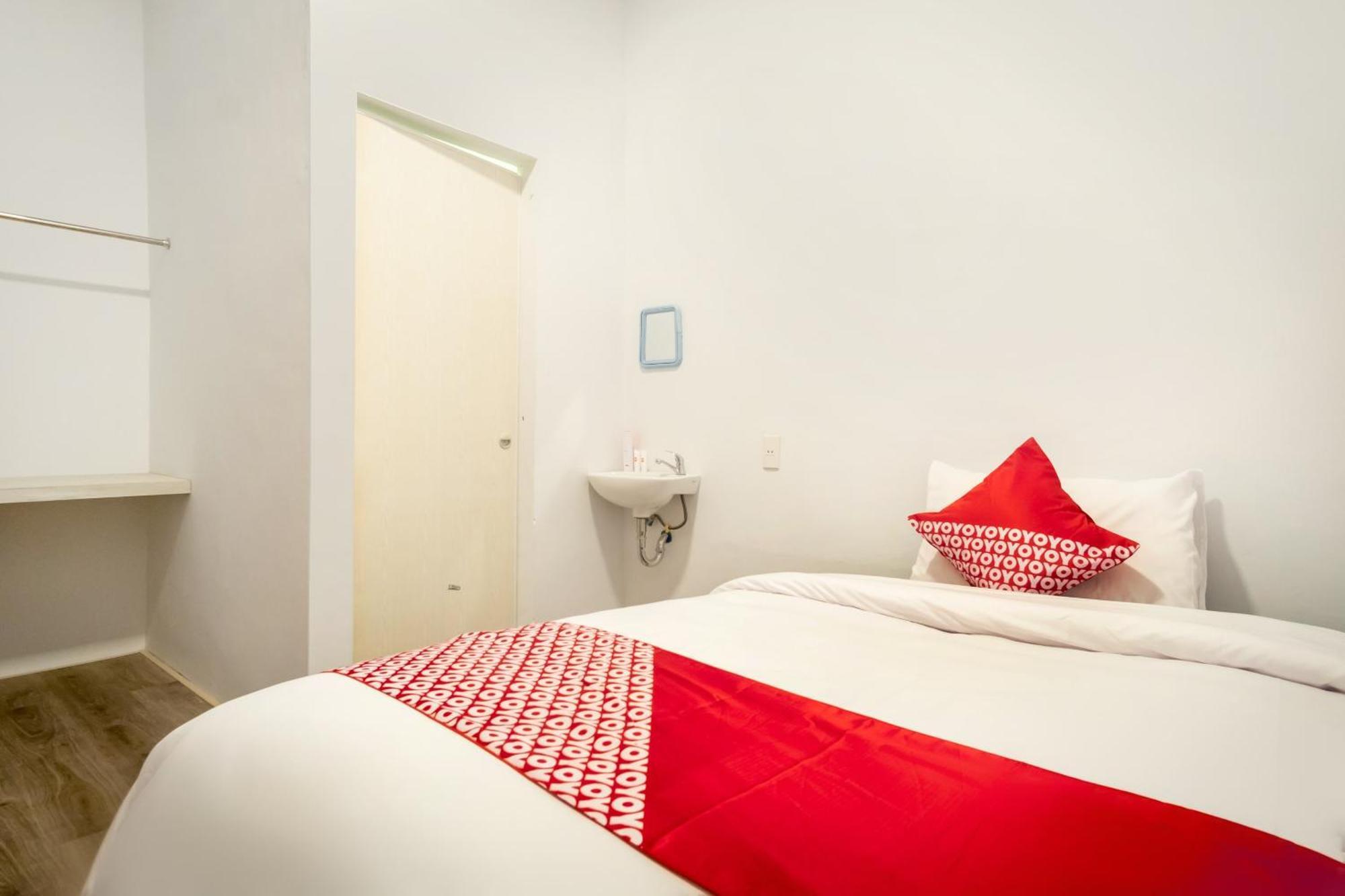 Hotel O Metropolitan Homestay Near Komplek Asia Megamas Medan Eksteriør bilde